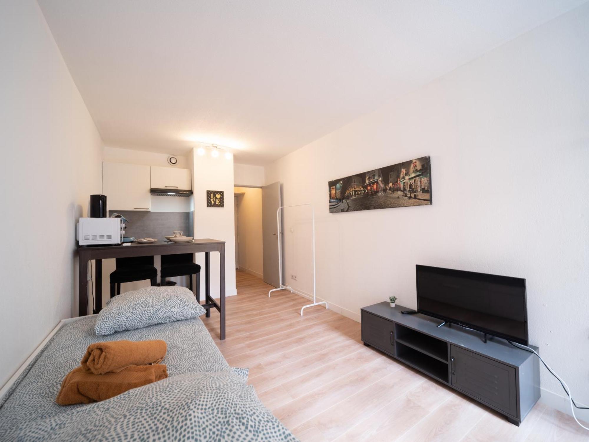 Appartement Tout Equipe A 6Min De La Gare St Charles Марсилия Екстериор снимка